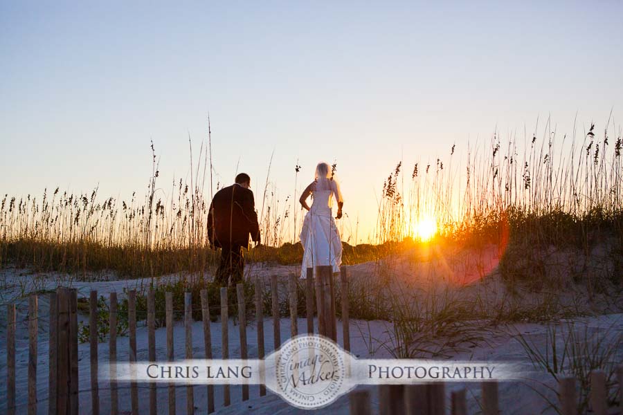 Picture of couple wlaking on Bald Head Island 