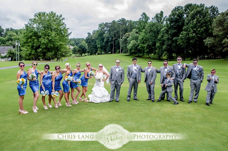 Picture of bridal party on golf course