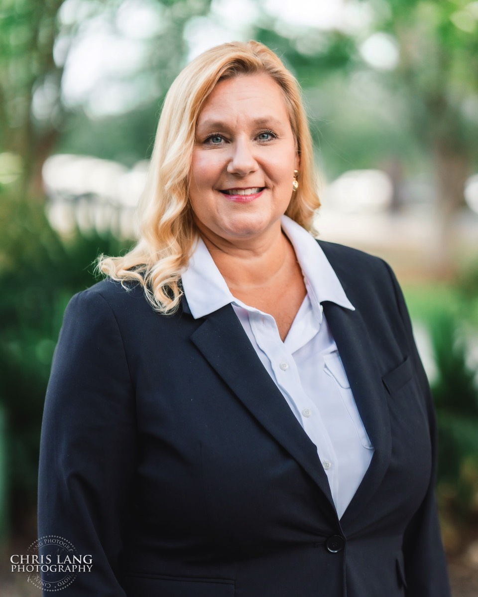 Executive headshot photography- Wilmington NC Business Headshots & Portraits - Chris Lang Photography - Business headshot photographer 