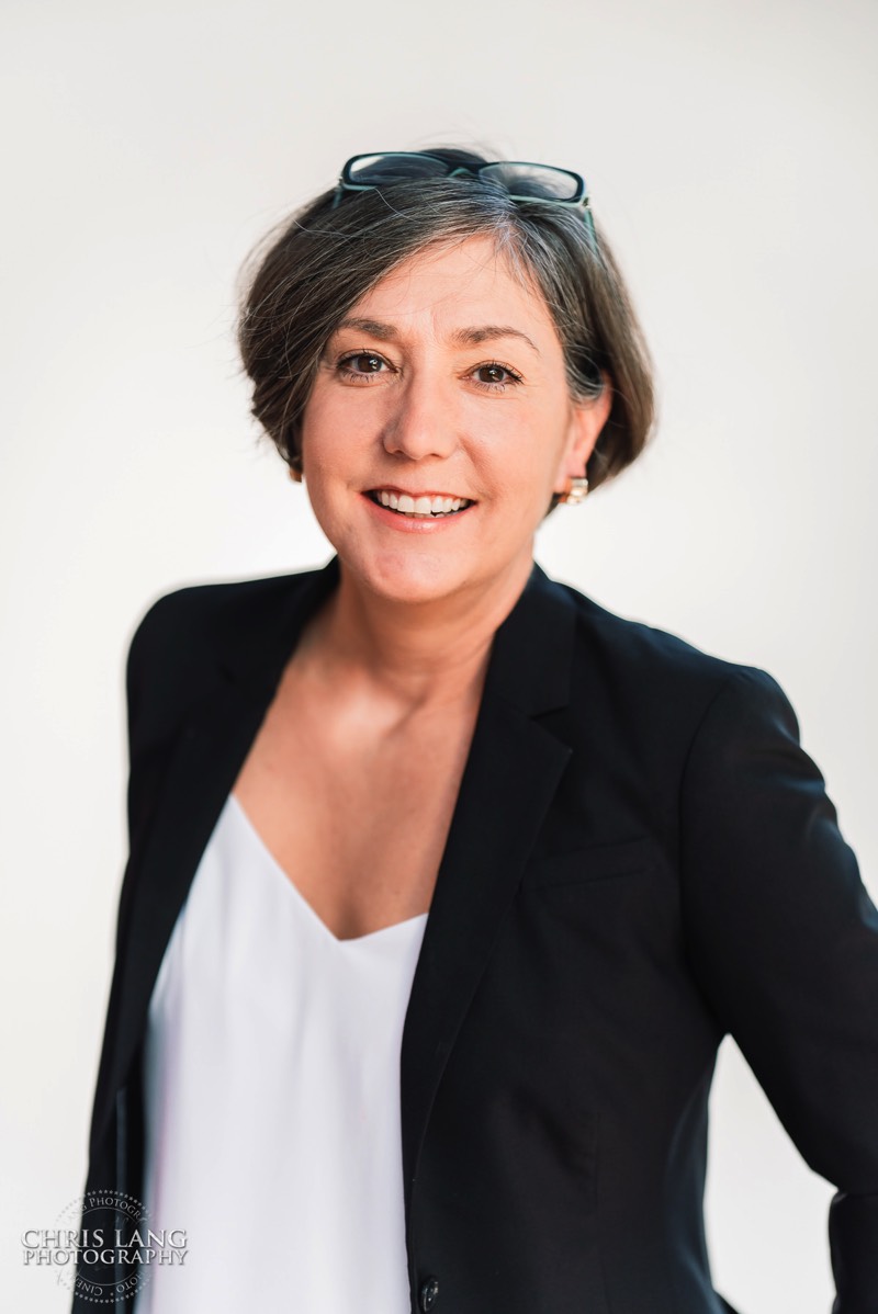 - Wilmington NC Headshot Photography - Lifestyle Headshot - Branding Headshots  -Chris Lang Photography - 