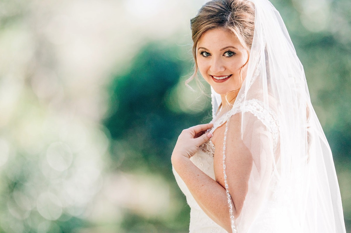 Airlie Gardens - bridal session - Bright & airy wedding photo - bridal portrait - bride- wedding dress - Wilmington NC Wedding Photographer  - Chris Lang Photography  