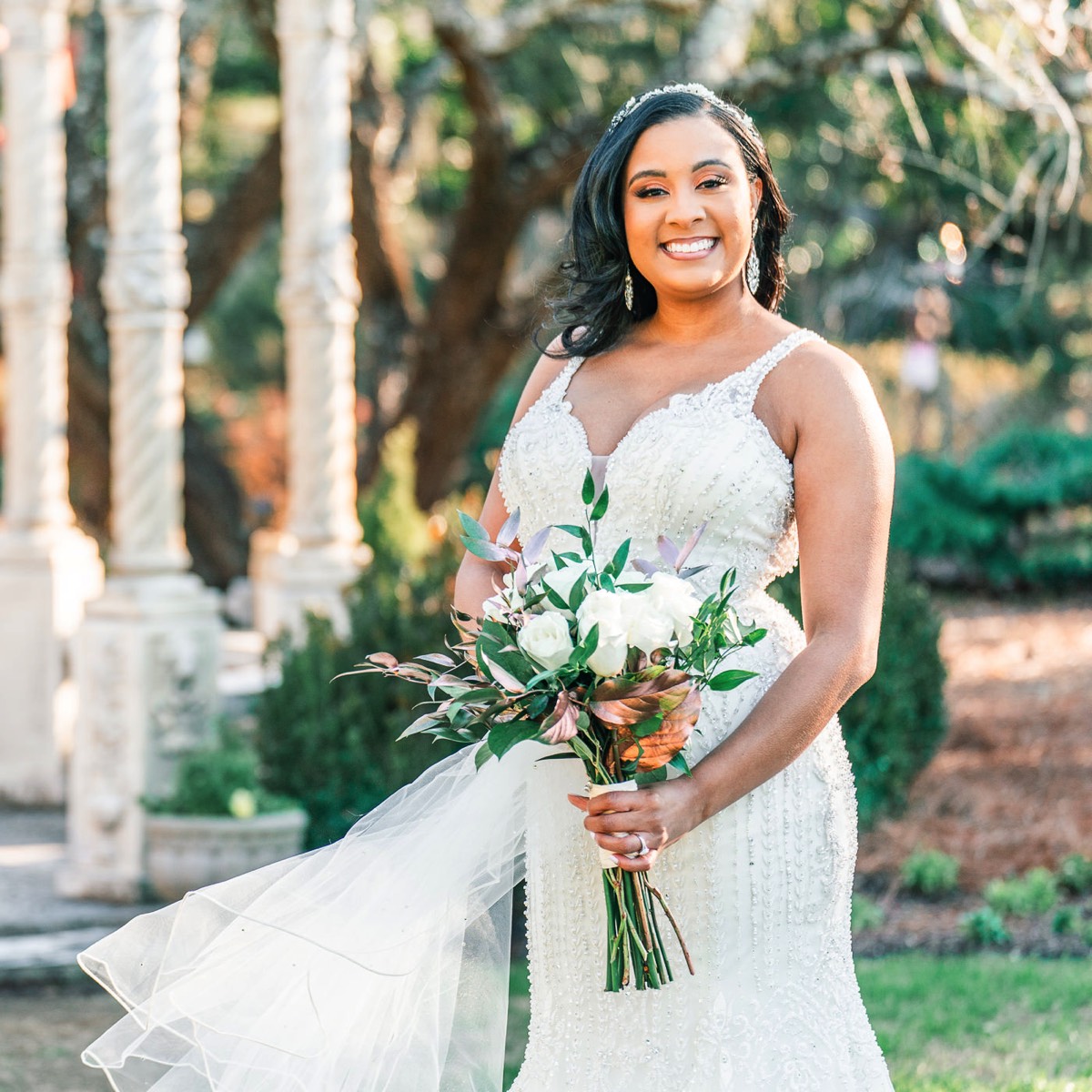 Garden bridal photoo - the Arboretum - Bright & airy wedding photo - bridal portrait - bride- wedding dress - Wilmington NC Wedding Photographer  - Chris Lang Photography  